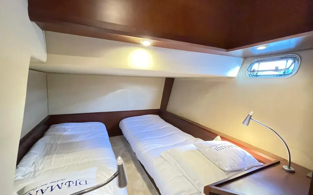 slider 4 Guy Couach 1601 Fly