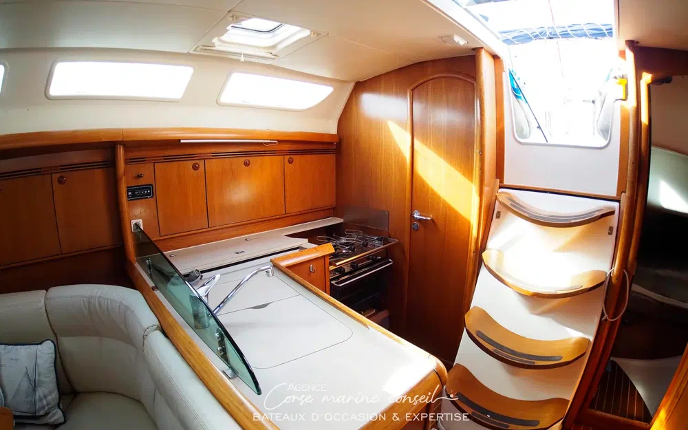 slider 13 Jeanneau Sun Odyssey 40.3