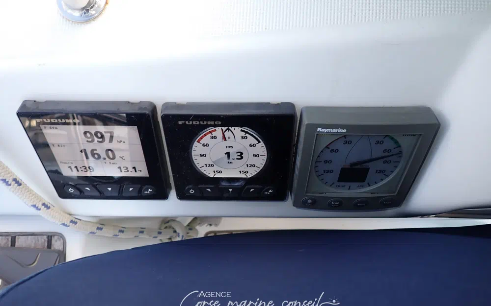 slider 15 Jeanneau Sun Odyssey 40.3