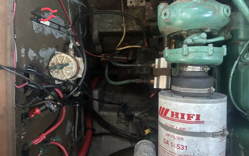 slider 15 Beneteau Antares 860