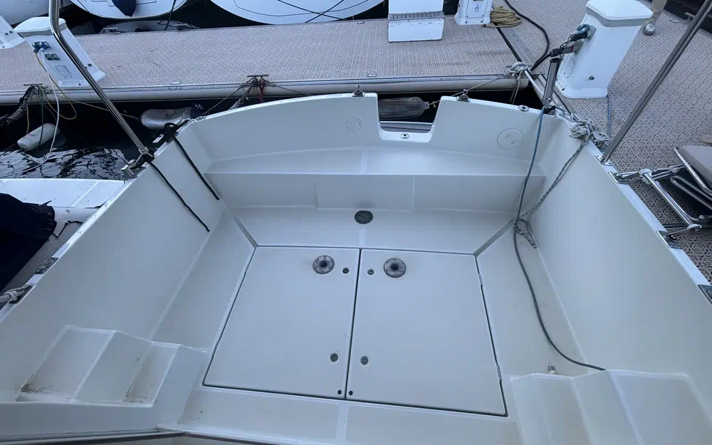 slider 4 Beneteau Antares 860