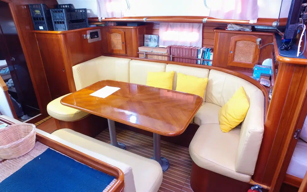 slider 15 Beneteau 50