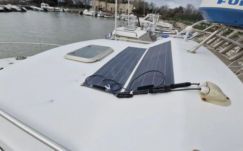 slider 10 Jeanneau Merry Fisher 700