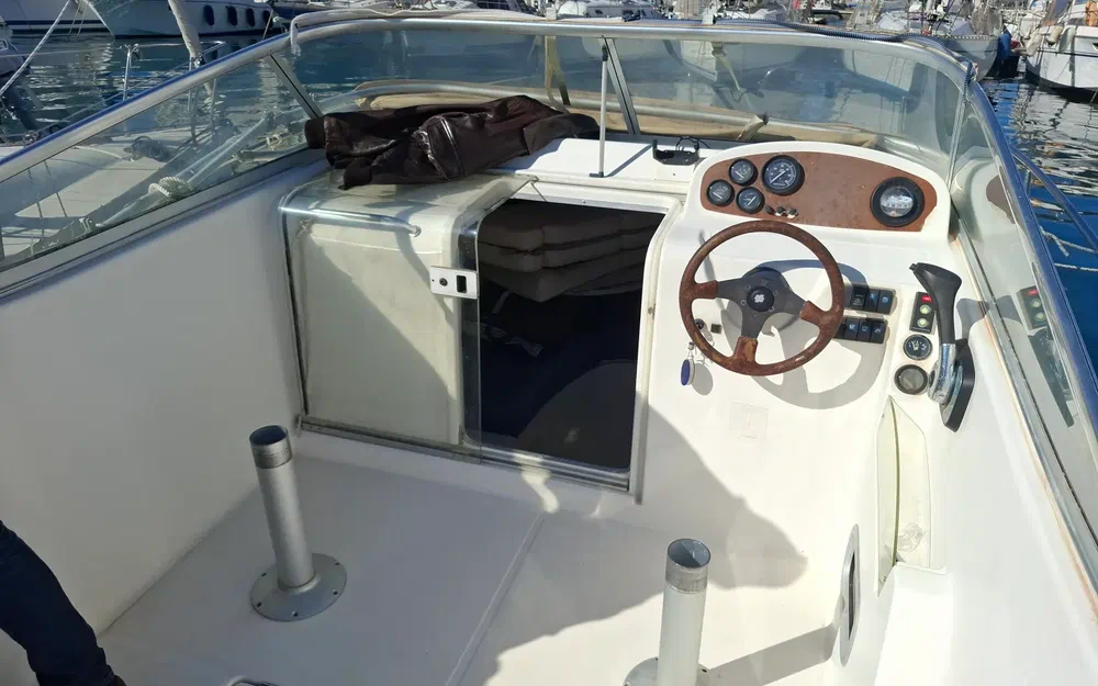 slider 12 Jeanneau Leader 705