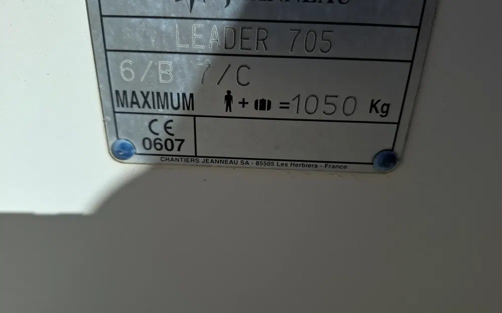 slider 24 Jeanneau Leader 705