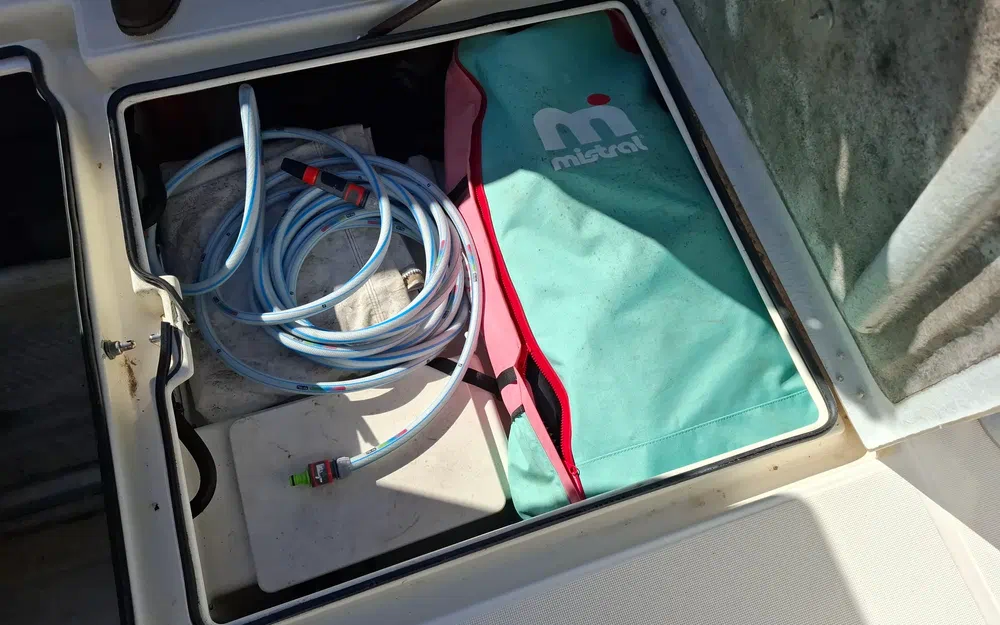 slider 34 Jeanneau Leader 705