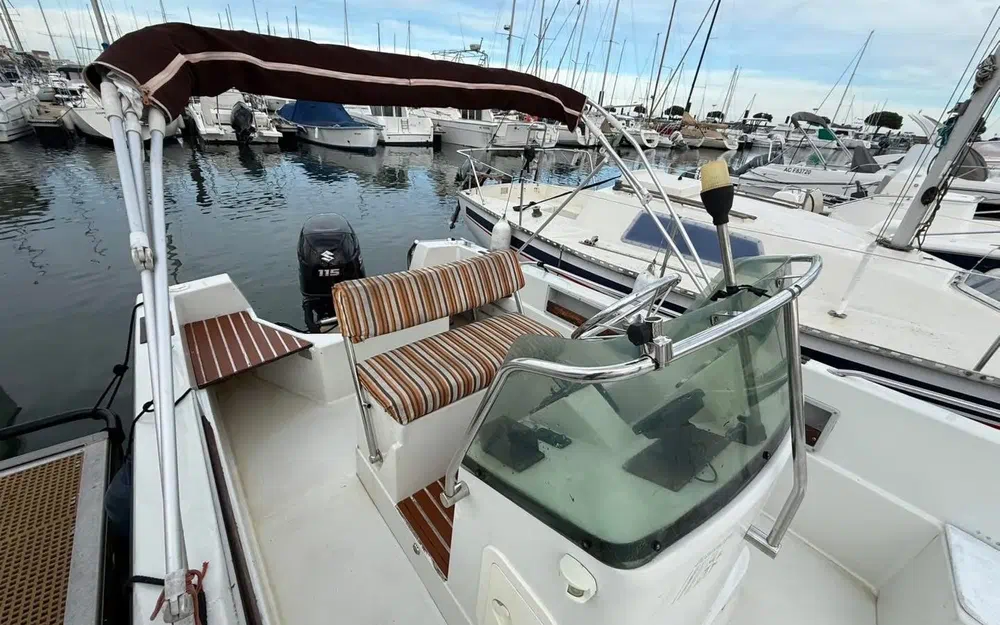 slider 2 Jeanneau Cap Camarat 575