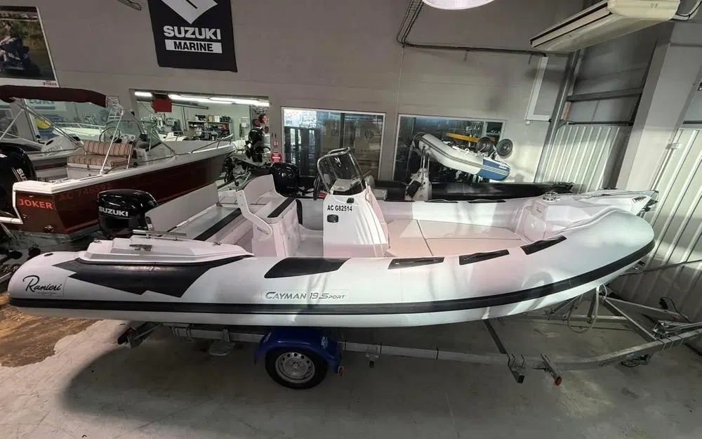 slider 1 Ranieri Cayman 19 S