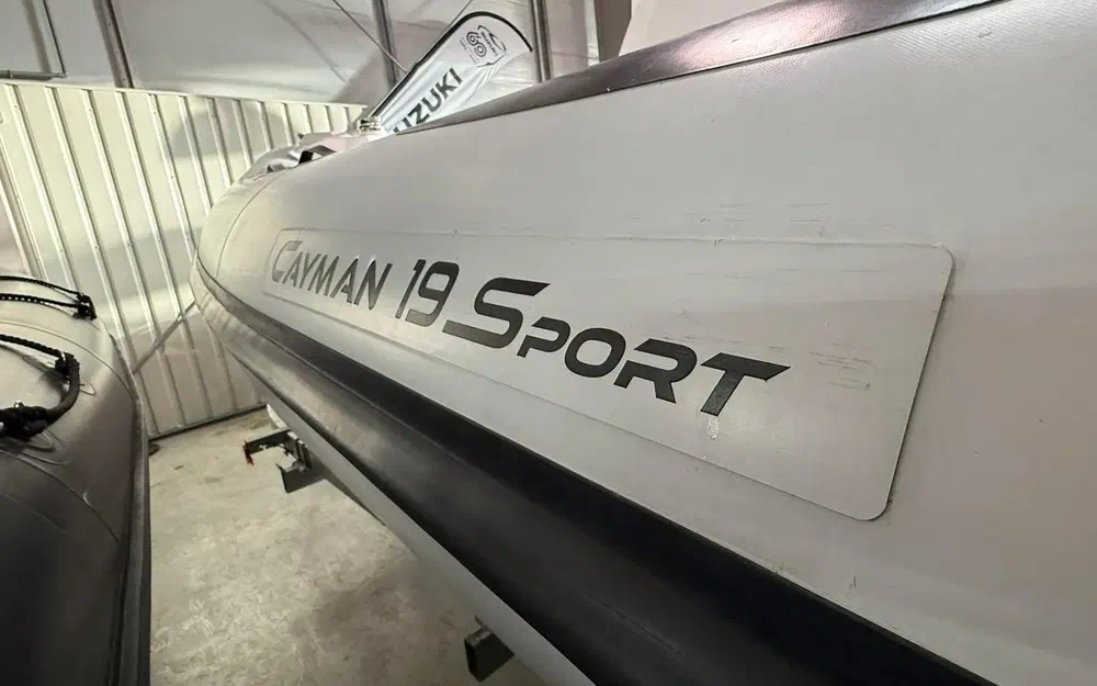 slider 5 Ranieri Cayman 19 S