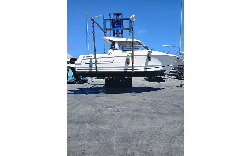 slider 1 Jeanneau Merry Fisher 755