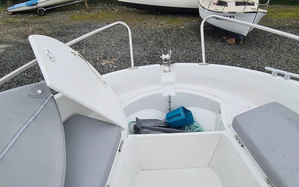 slider 16 Beneteau Flyer 550 Open S2