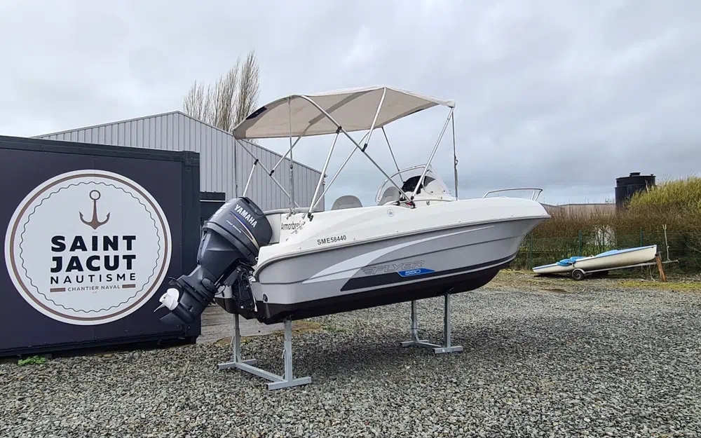slider 0 Beneteau Flyer 550 Open S2