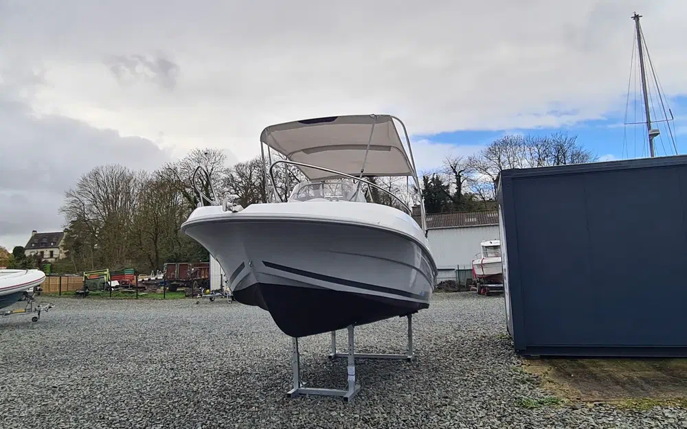 slider 3 Beneteau Flyer 550 Open S2