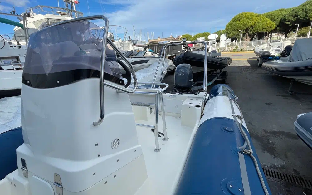 slider 4 Zodiac Pro 650