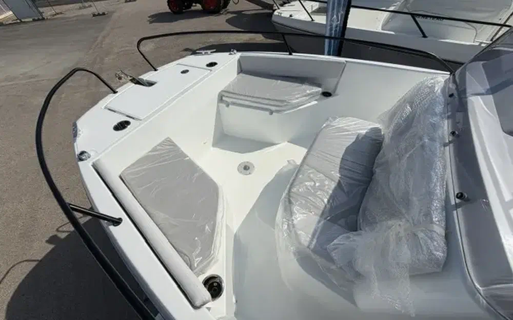 slider 4 Beneteau Flyer 7 SPACEdeck