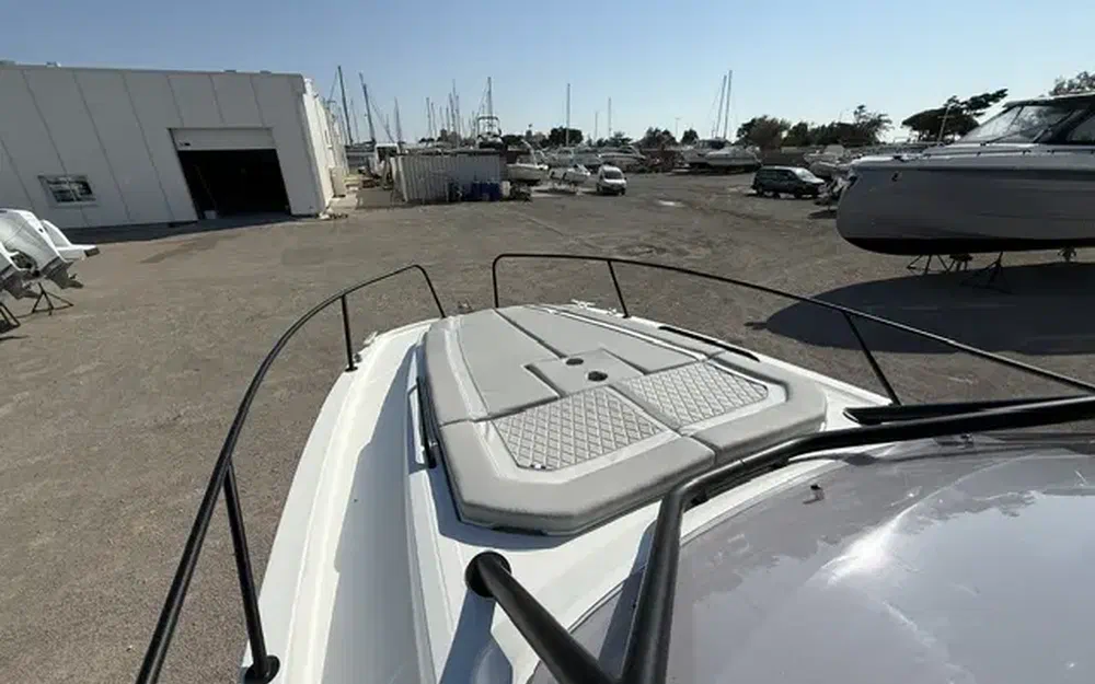 slider 3 Beneteau Flyer 8 SUNdeck V2