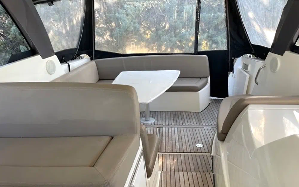 slider 18 Jeanneau Leader 10