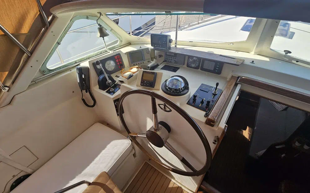 slider 10 Amel Santorin