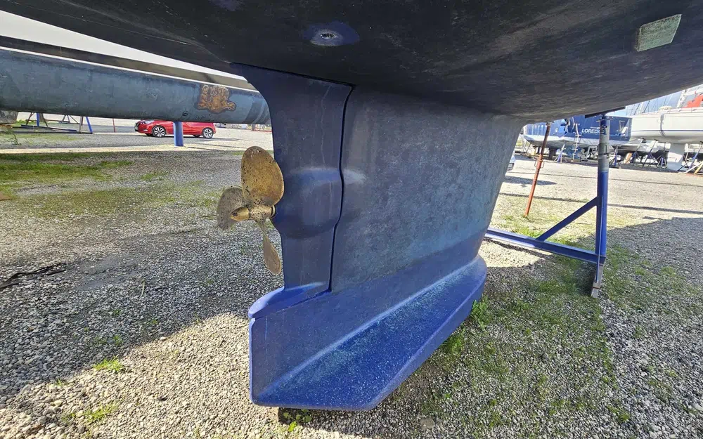 slider 13 Amel Santorin