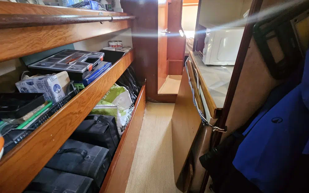 slider 17 Amel Santorin