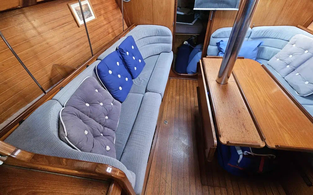 slider 1 Jeanneau Sun Rise 35