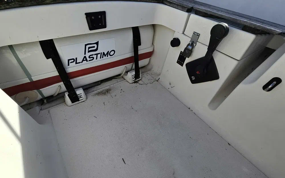 slider 8 Jeanneau Sun Rise 35