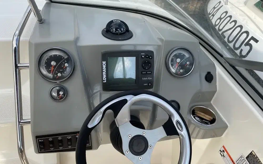 slider 3 Bayliner 642 Cuddy