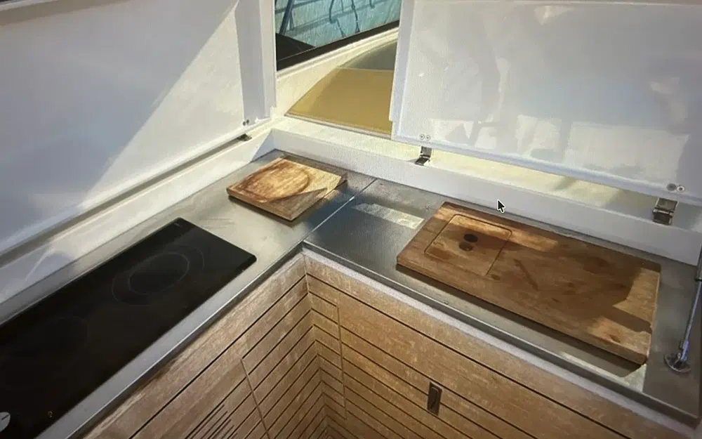 slider 10 Sessa Marine C52