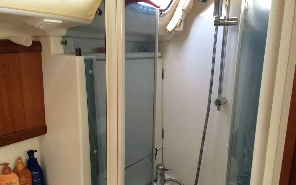 slider 9 Beneteau Oceanis 46