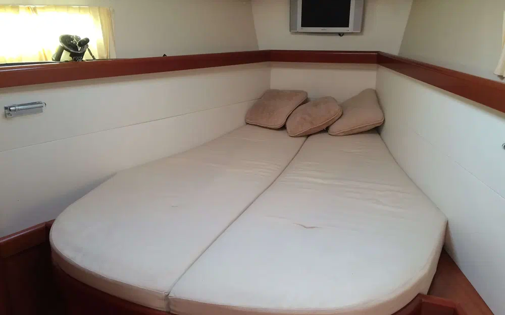 slider 7 Beneteau Oceanis 46