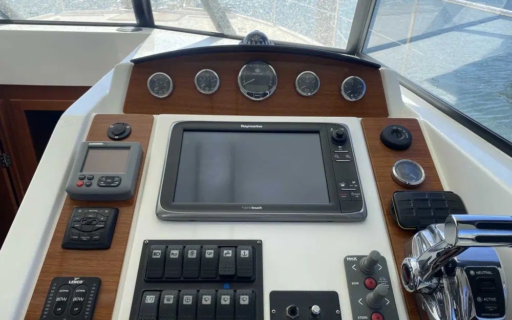 slider 14 Beneteau Swift Trawler 34 Fly