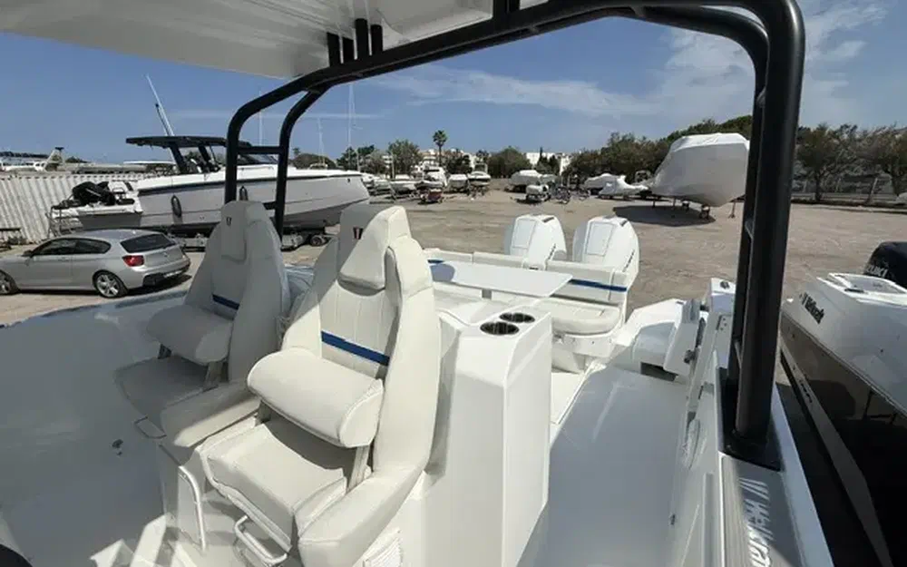 slider 4 Wellcraft 28 T-Top