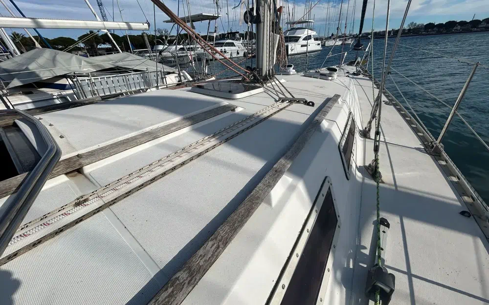 slider 12 Jeanneau Sun Shine 38