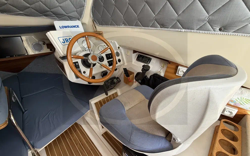 slider 14 Quicksilver 640 Week-End