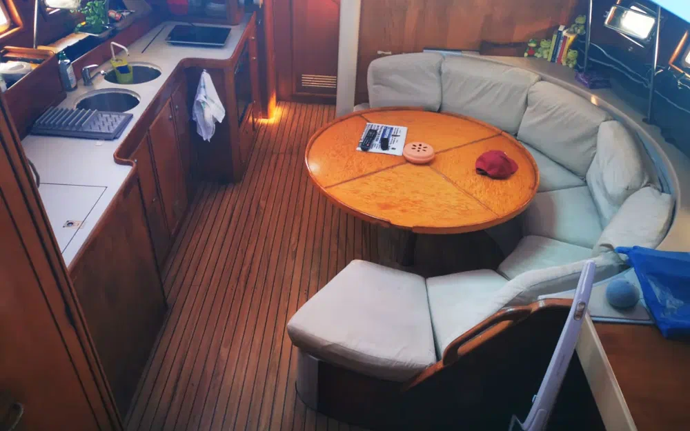 slider 11 Jeanneau Voyage 12.50