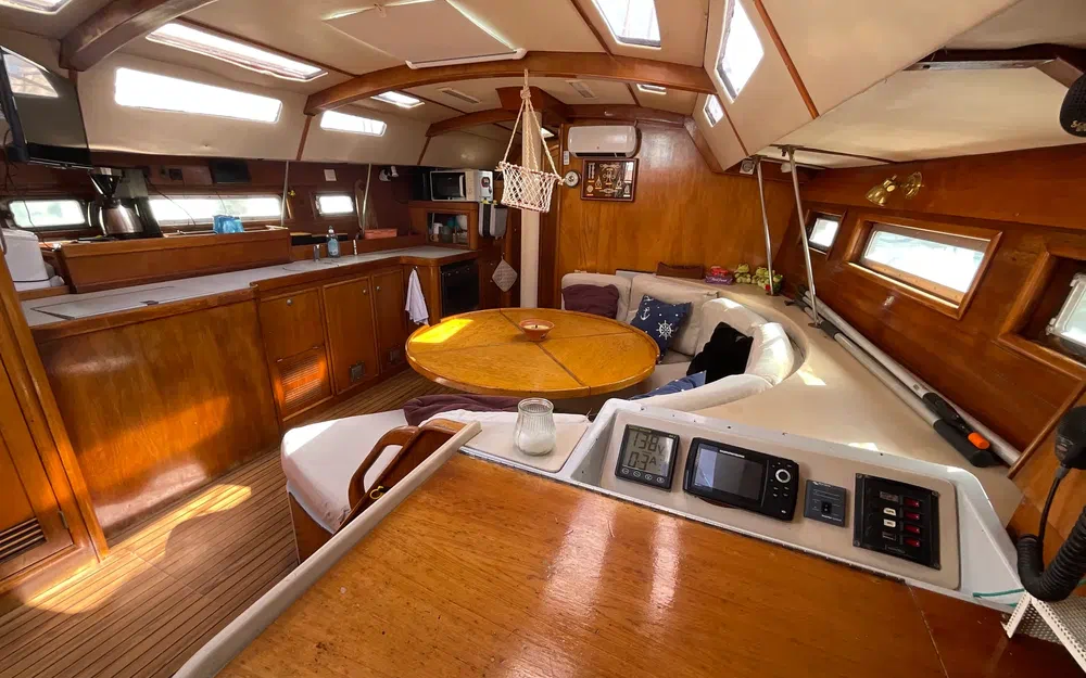 slider 11 Jeanneau Voyage 12.50