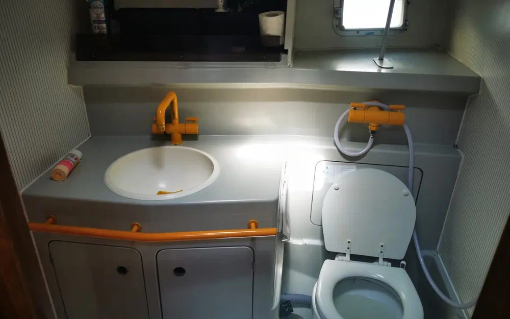 slider 17 Jeanneau Voyage 12.50