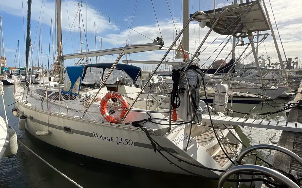 slider 0 Jeanneau Voyage 12.50