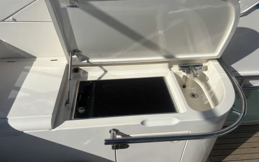 slider 24 Fairline Targa 48
