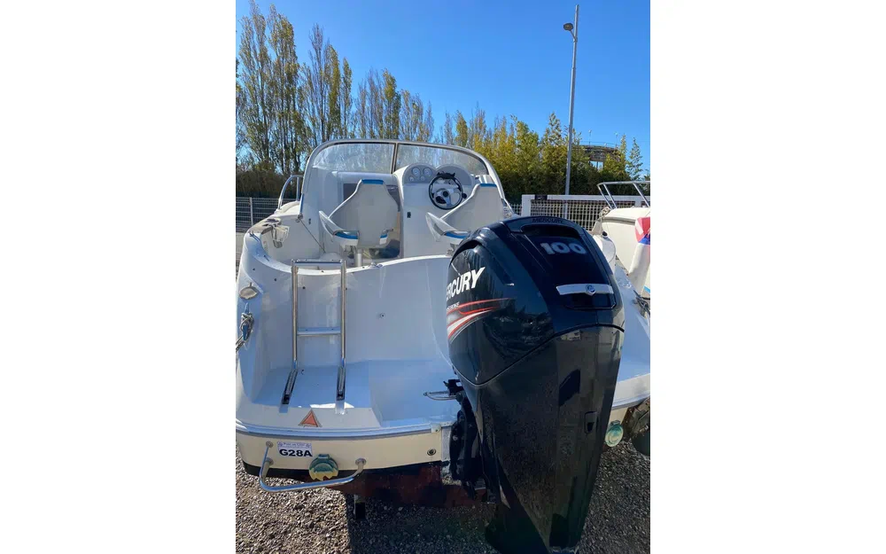 slider 8 Quicksilver 540 Cruiser