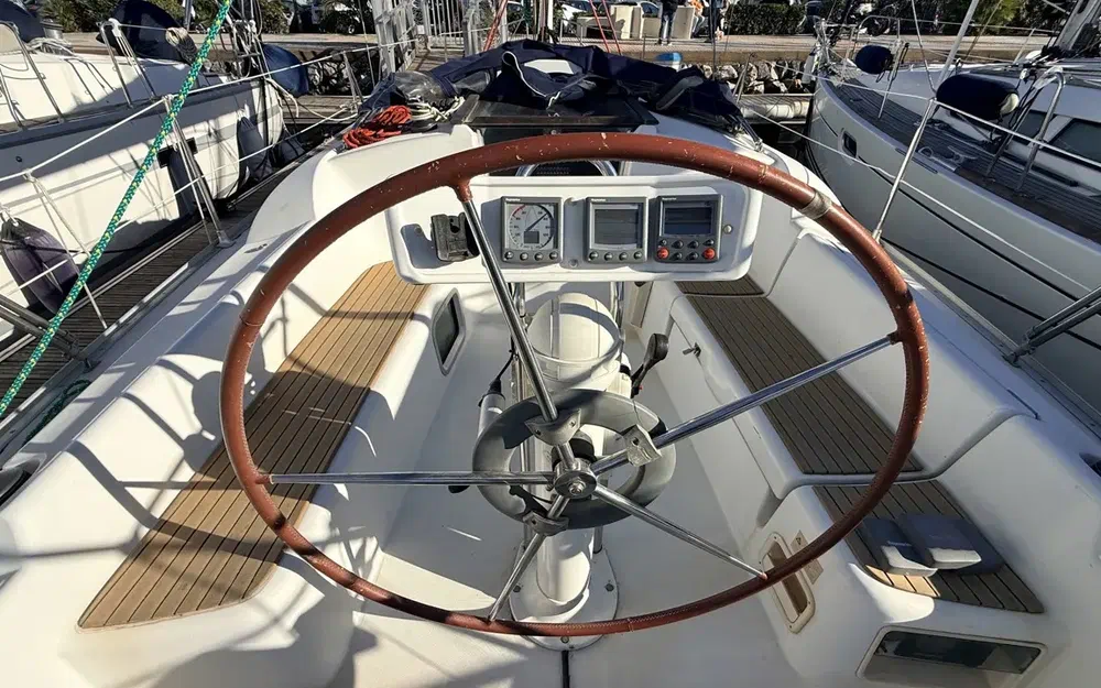 slider 21 Jeanneau Sun Odyssey 32 i