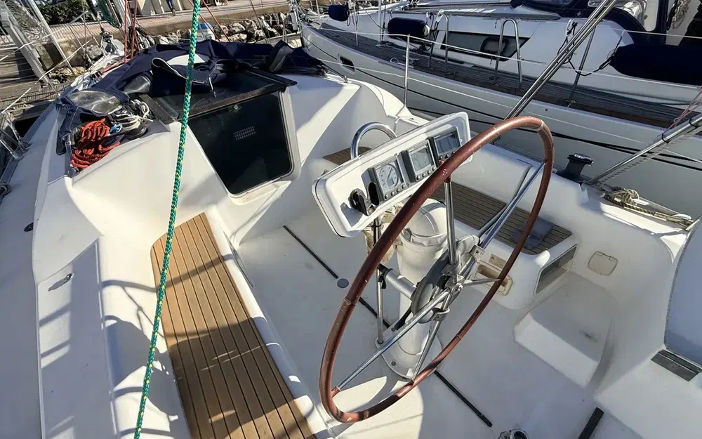 slider 24 Jeanneau Sun Odyssey 32 i