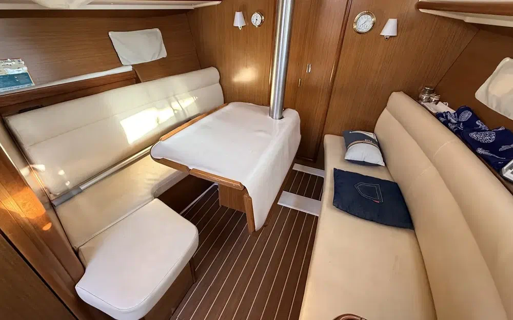 slider 31 Jeanneau Sun Odyssey 32 i