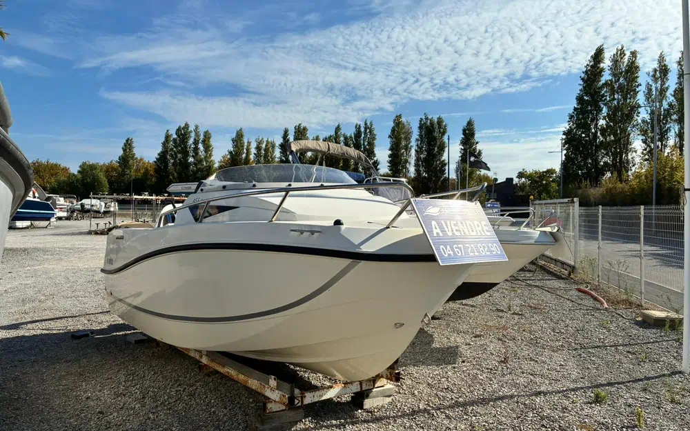 slider 1 Quicksilver Activ 455 Cabin