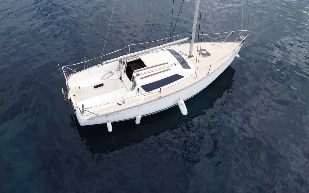 slider 1 Jeanneau Tonic 23