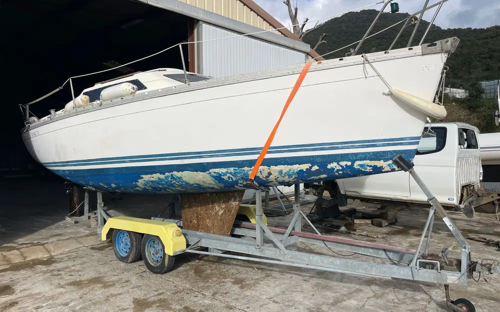 slider 5 Jeanneau Tonic 23