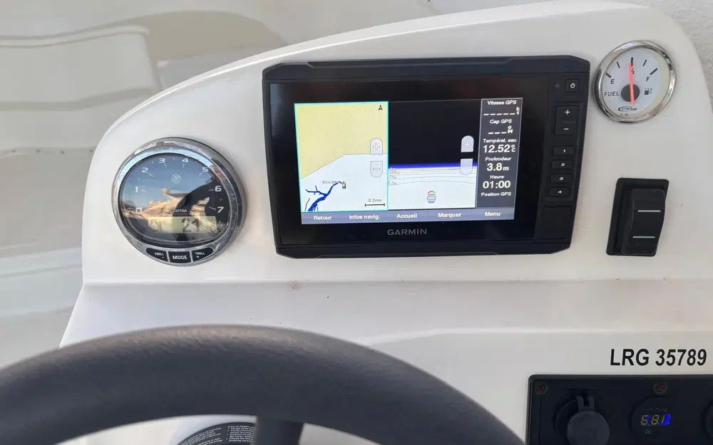 slider 3 Smartliner 22 Cuddy