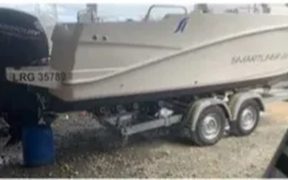 slider 4 Smartliner 22 Cuddy