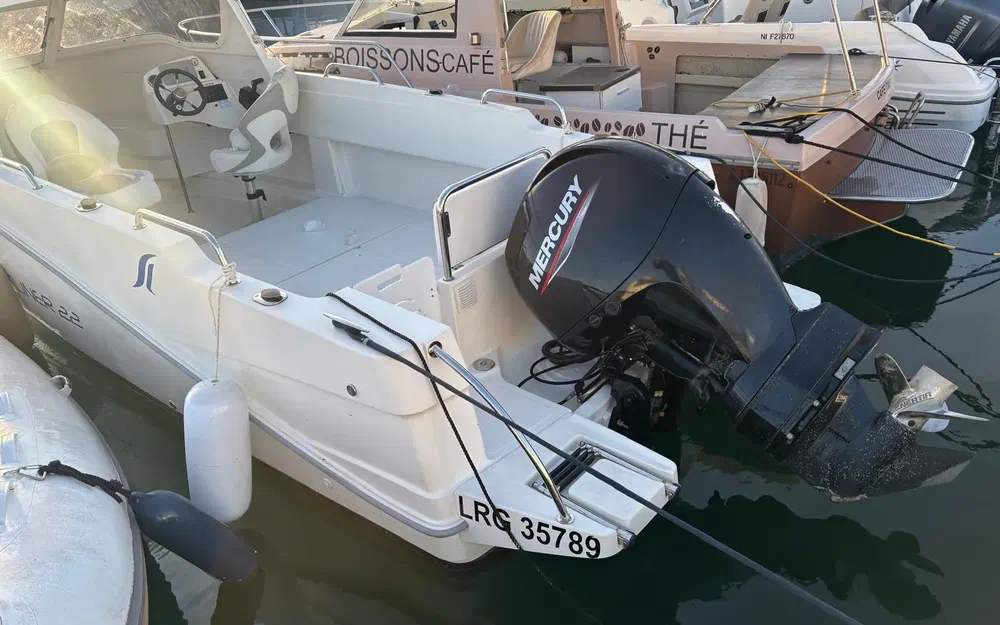 slider 0 Smartliner 22 Cuddy