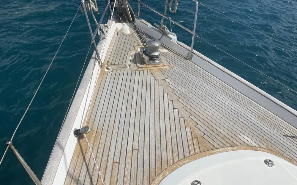 slider 10 Beneteau Oceanis 523